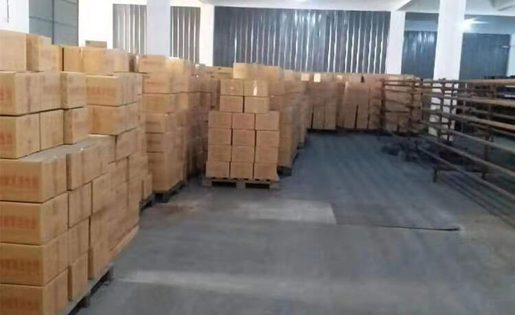 特種<a href=http://m.fliange.cn/fwzhxt/ target=_blank class=infotextkey>蜂窩活性炭</a>包裝