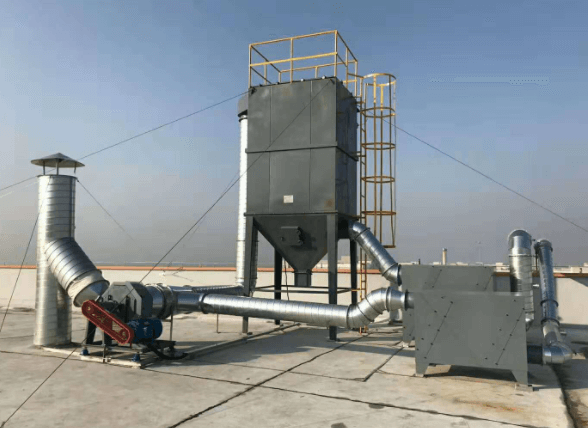 <a href=http://m.fliange.cn/zzhxt/ target=_blank class=infotextkey>柱狀活性炭</a>吸附箱